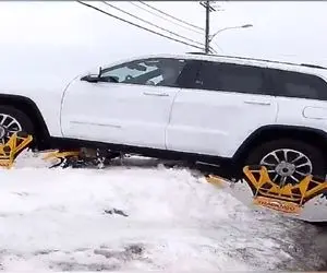 معماری خلاقانه؛ اسکی ساختن برا لاستیکای ماشین تو برف و رو شن های بیابون عین کره میره