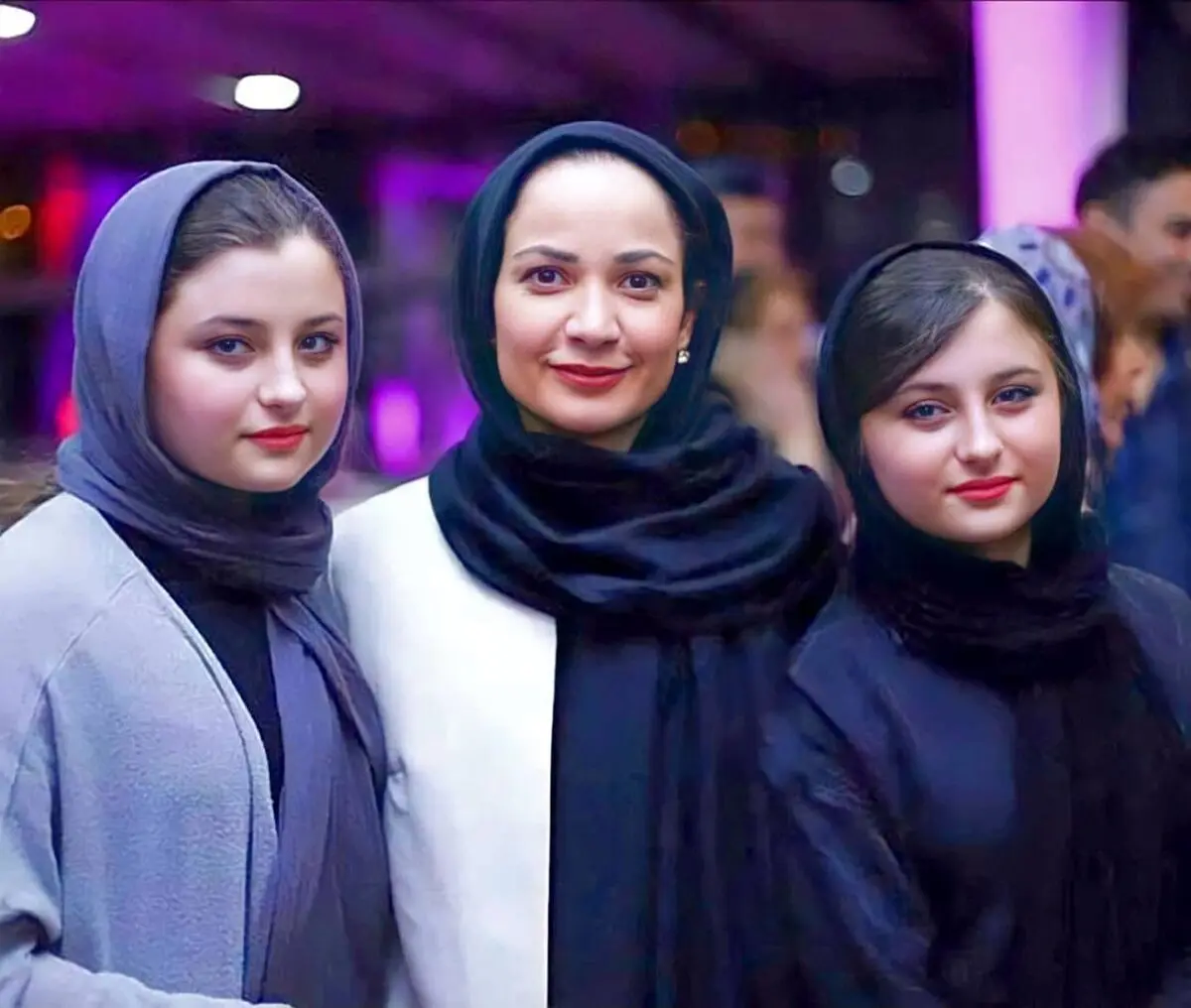 saranikaforghanifanpage_1614672173