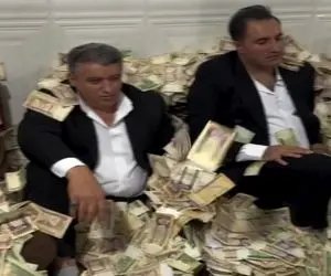 آواز شادانه؛ اینا رسم شاباششون خیلی عجیبه با مشما پول آوردن انقد زیاد میریزن