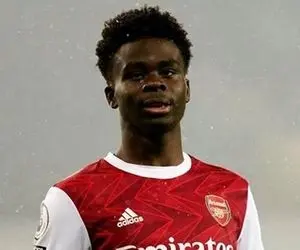 ساکا بهترین بازیکن ماه آرسنال شد