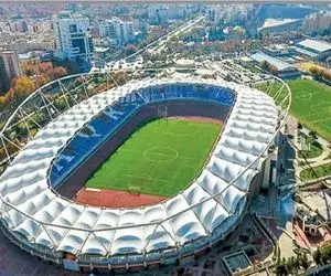 چرا ورزشگاه مشهد ساخته شد، وقتی امکان برگزاری بازی در آن نیست؟