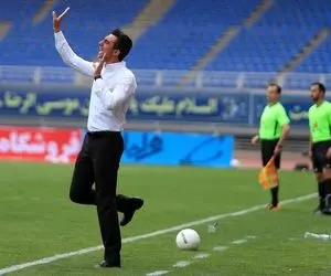 دروازه بان سابق آبی ها هدایت تراکتور را می پذیرد؟