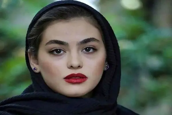 Reyhaneh Parsa shayanews