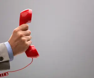 کدام شماره تلفن‌ ها را در شرایط بحرانی و جنگی باید بلد باشید؟
