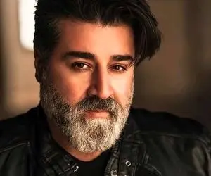 آواز ماندگار؛ مهدی یغمایی آهنگ از من چرا رنجیده ای رو با اشک و آه خوند و بردتت اغماء