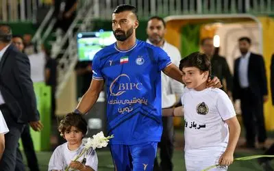 شوک به استقلال قبل از بازی با چادرملو؛ رامین رضاییان قهر کرد!