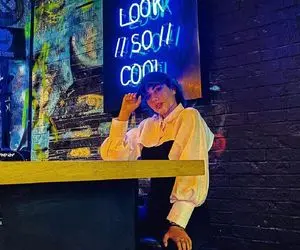 ترلان پروانه با "استایلی دیدنی و سرلُخت" اینستاگرامش را بروز کرد!