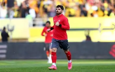 عمری به بازی با شمس آذر می رسد؟