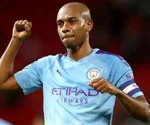 همه دوست دارند با مسی همبازی شوند