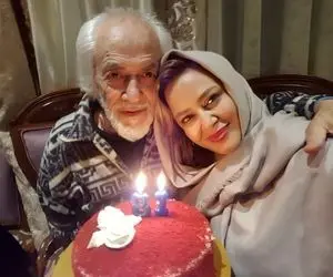 (ویدیو) واکنش عجیب بهاره رهنما به درگذشت پدرش