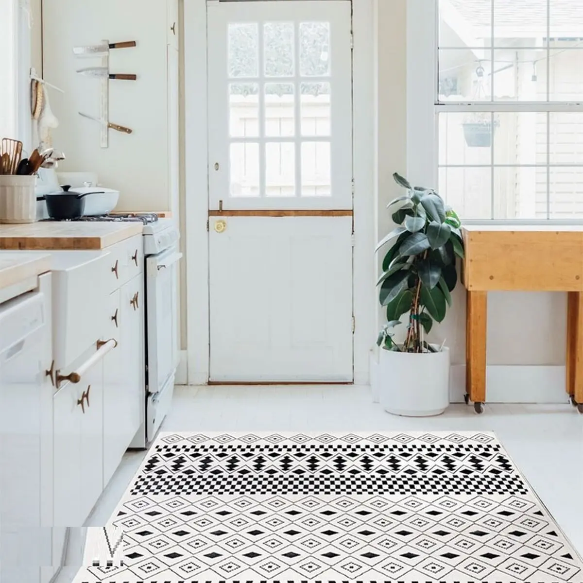 ست کردن فرش با کابینت سفید