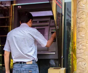 چرا یارانه خرداد ۱۴۰۱ هنوز قابل برداشت نیست؟