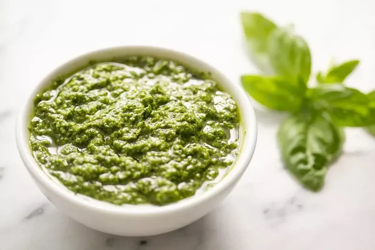 طرز تهیه سیب زمینی با سس پستو سبز 