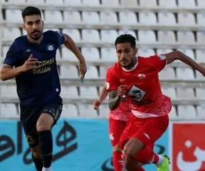 اعتراض گل‌گهر به گل تراکتور و زمان تلف شده بازی