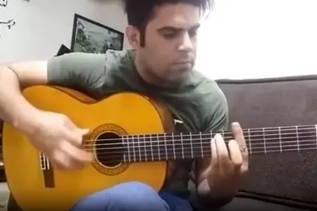 آواز محلی؛ تا حالا یاسوجی گیتار زدن دیدی؟ پسر خوش انرژی زد لذت بردیم