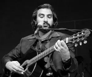 آواز بهشتی؛ وقتی ناصر عبداللهی گفت این آهنگ تقدیم میکنم به همسر گلم کل سالن جیغ زدن