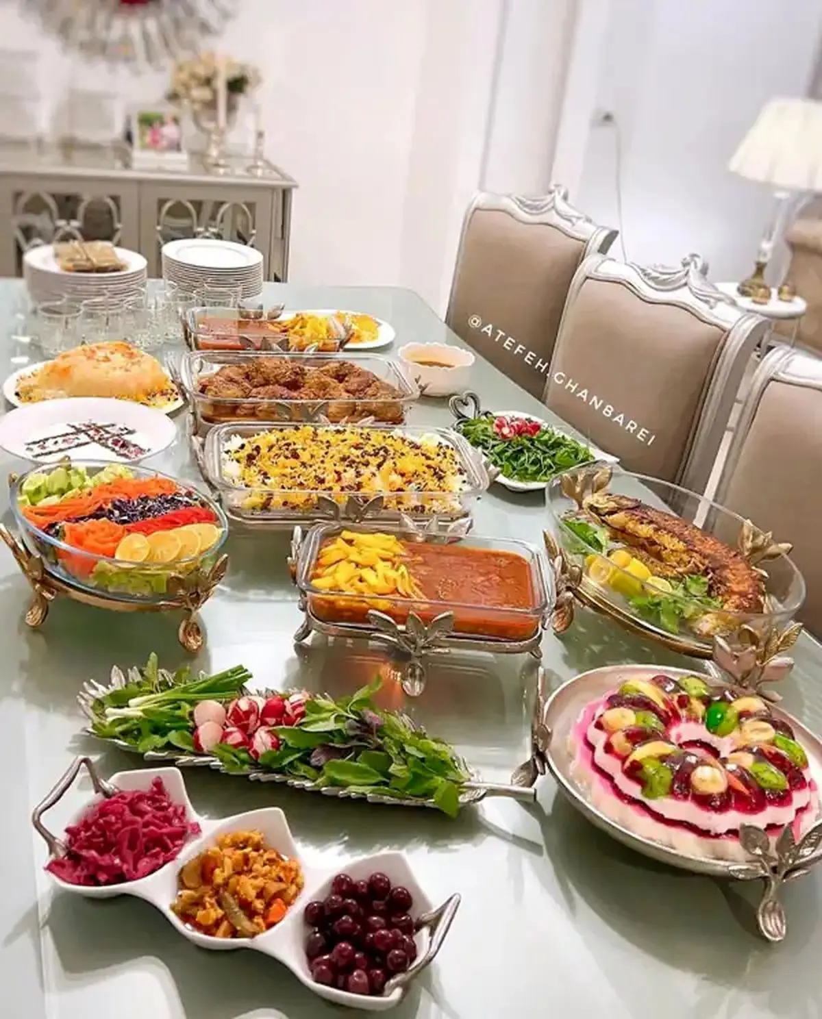 چیدمان و دیزاین میز شام؛ واسه مهمونت ارزش قائل شو و چشماشو پر کن از سلیقت/نکات مهم