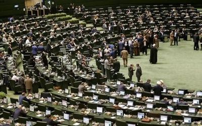 بررسی اتفاقات اخیر «اصفهان» و «کرج» در مجلس 