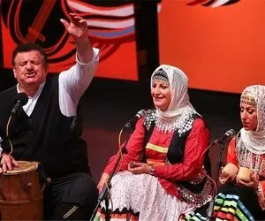 آواز نوستالژی؛ آها بوگو آهنگ شاد گیلکی با صدای ناصر وحدتی که هم رو به رقص در مییاره