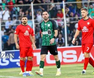 پنالتی تراکتوری‌ها مقابل خیبر سوخت؟ / کارشناسان داوری نظر دادند