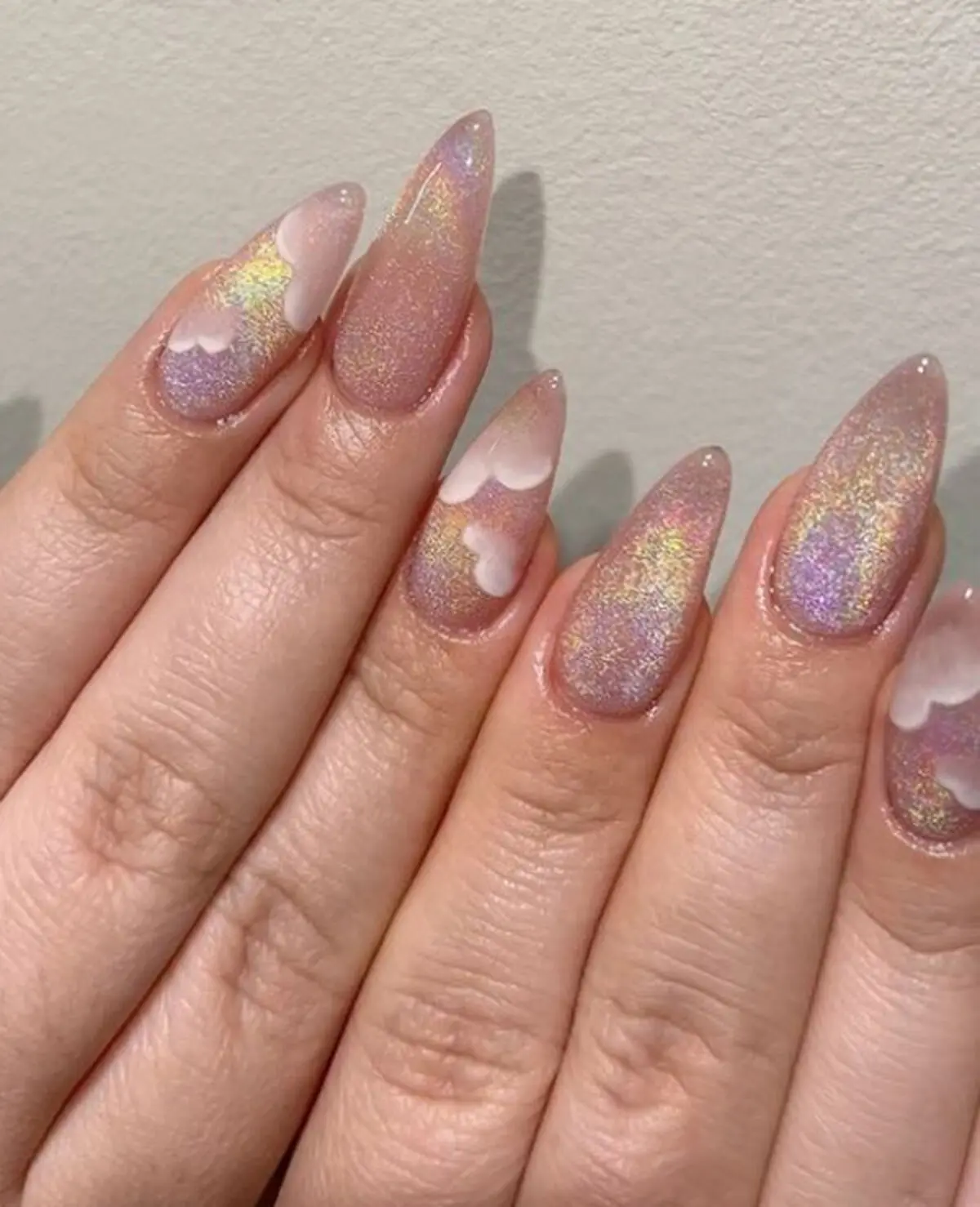 shiny-nail-model-for-girls-7