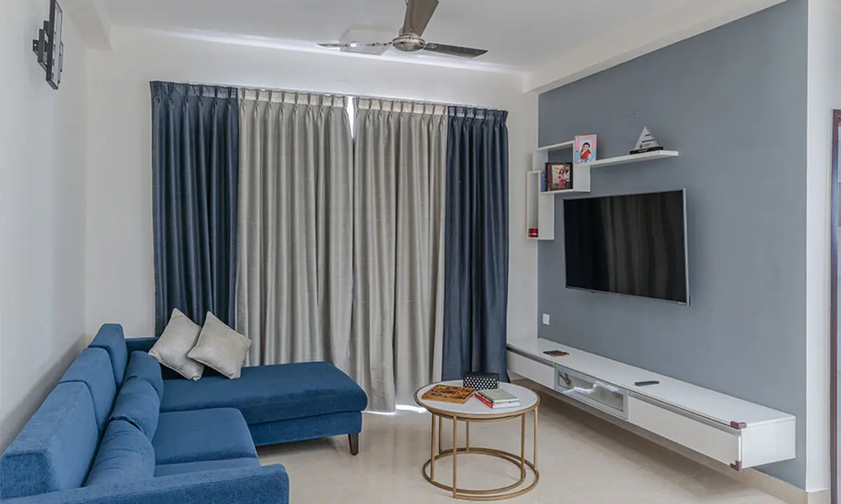greyish-blue-summer-decor-color