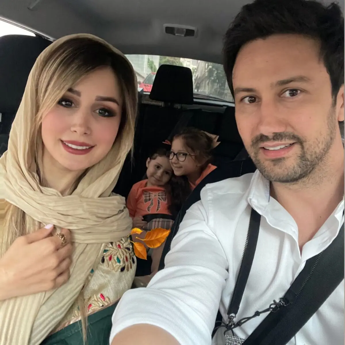شاهرخ استخری