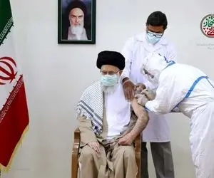 دریافت نوبت دوم واکسن ایرانی توسط رهبر انقلاب