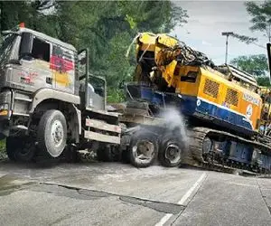 جا به جایی جانکاه؛ راننده کله خر بیل مکانیکی انداخت رو کفیش دوتایی جولان بدن موفق نشد