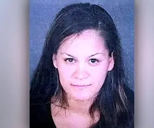 (عکس) این مادر بی رحم سه فرزندش را کشت!