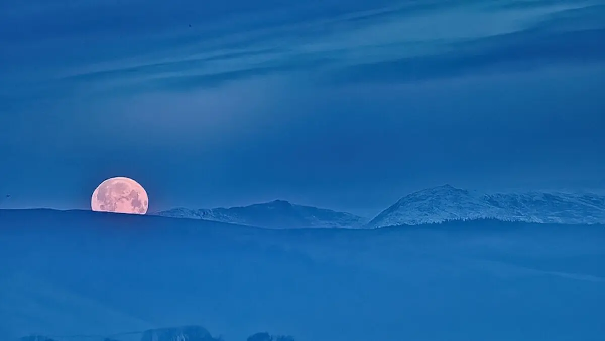 ColinJex_FullMoonSetting_ArnsideCumbriaUK_December30_2020