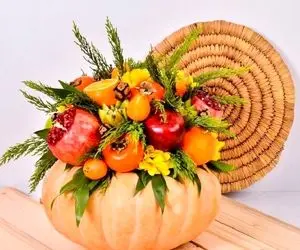 ایده های خلاقانه؛ تزئین گلدان میوه شب یلدا مادر شوهرت ببینه میگه بنازم چه عروسی آوردم