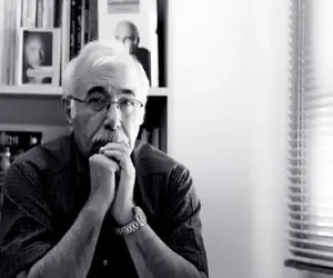 آواز احساسی؛ شعرخوانی عاشقانه محمدعلی بهمنی/  گفتم بدوم تا تو همه فاصله ها را...