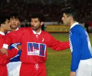 عجیب ترین بازی تاریخ استقلال و پرسپولیس؛ روزی که فوتبال به جنگ تبدیل شد!