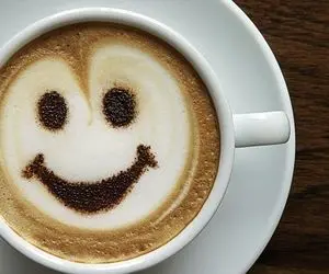 نوشیدن زیاد قهوه خوب است یا بد؟! هفت تاثیر قهوه بر سلامتِ بدن