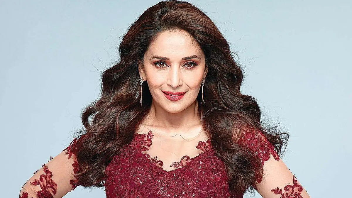 madhuri-hAIR