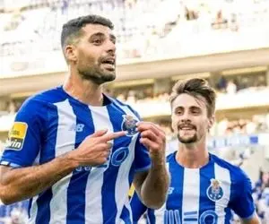 امشب؛ مهدی طارمی مقابل محمد صلاح