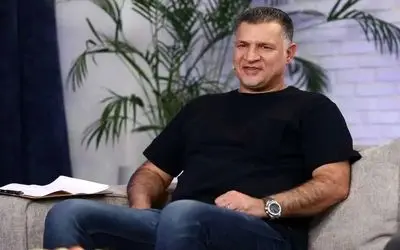 وقتی علی دایی همه ی آرزوهای کودک سرطانی در یک دیدار برآورده میکند