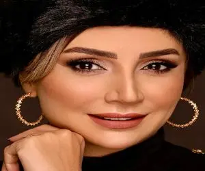 تلاش های شبنم قلی خانی برای شیک دیده شدن در نمایشگاه جواهرات دبی با شکست مواجه شد