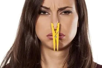 ۵ راهکار ساده و موثر برای بو نگرفتن عرق بدن؛ هم کمتر عرق میکنید هم رایحه بدی ندارید