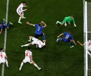 برتری قاطع آماری ایتالیا مقابل انگلیس در شب قهرمانی در ومبلی