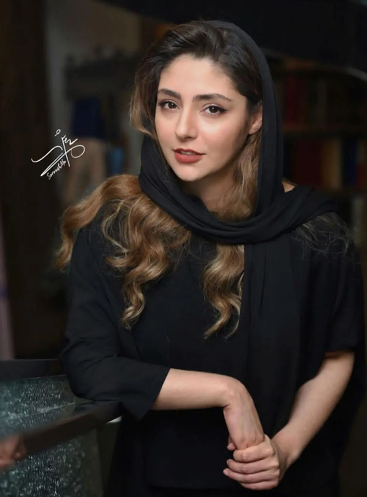 هستی مهروی فر