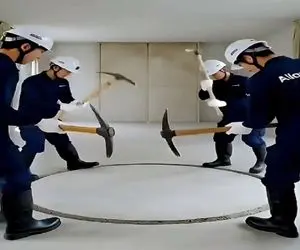 معماری خلاقانه؛ کف خونه رو زدن با کلنگ ترکوندن به خیالت خراب کردن ولی آباد شد عالی