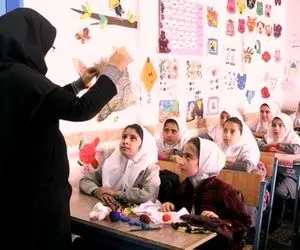 با 50 درصد فوق العاده حقوق معلمان چقدر زیاد می شود؟+ جدول