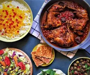 آموزش آشپزی؛ با چند قلم مواد ساده مرغ ناردون درست کن