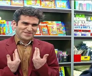 سکانس خندان / فرق گذاشتن هوتن شکیبا بین مشتری خانم و اقا ته خندس