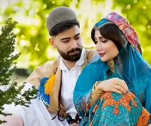 آواز محلی؛ صدای زلال خواننده لری که ترانه میخونه عشق میکنی سازش هم دست نوشته ایرانیه