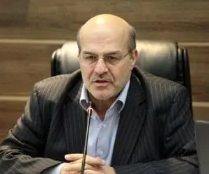 عیسی کلانتری: همیشه همین‌طوری می‌نشینم!