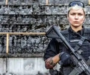 انتشار عکس‌های بادی‌گارد زن رییس جمهور لیتوانی در شبکه‎‌های اجتماعی