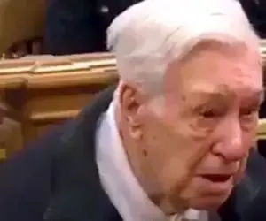 مرد 96 سالهای که قاضی را به گریه انداخت! + ویدیو